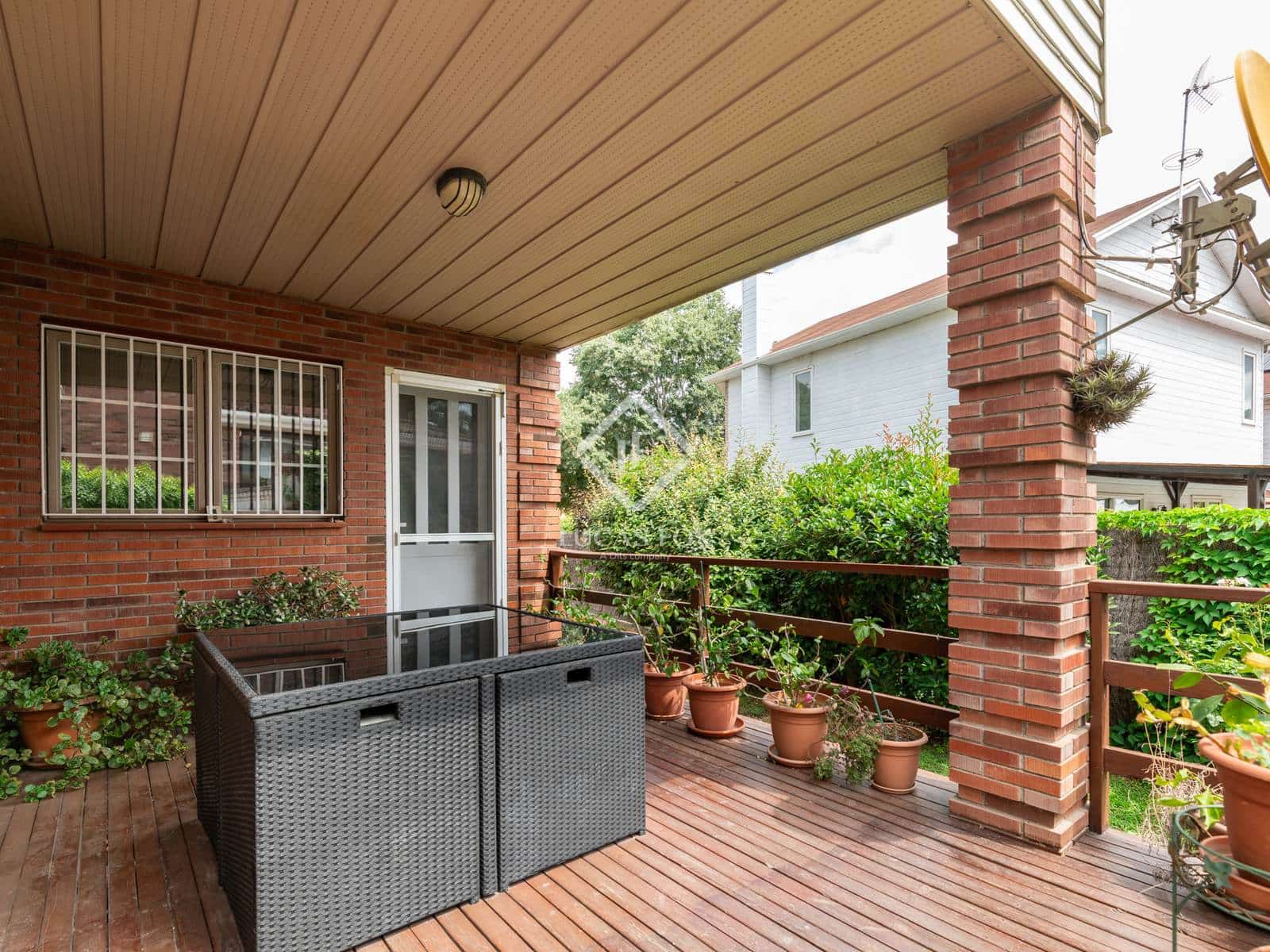 5 soveværelse Villa til salg i Sant Cugat del Valles med garage - € 1.100.000 (Ref: 9133807)