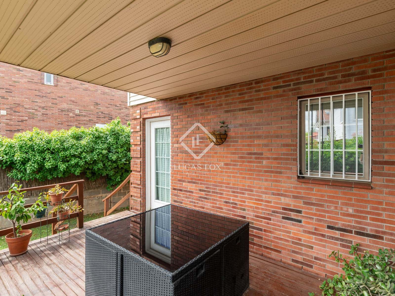 5 soveværelse Villa til salg i Sant Cugat del Valles med garage - € 1.100.000 (Ref: 9133807)