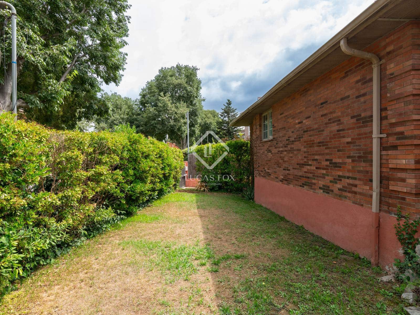 5 soveværelse Villa til salg i Sant Cugat del Valles med garage - € 1.100.000 (Ref: 9133807)