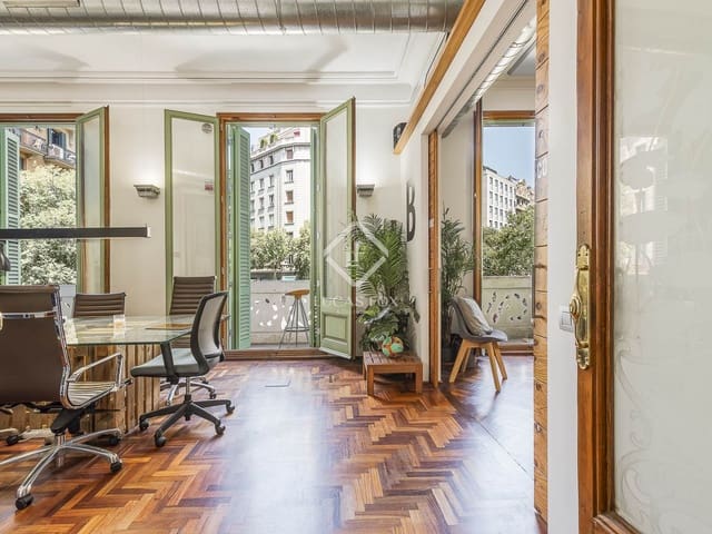 2 Zimmer Apartment zu verkaufen in Barcelona Stadt - 1.092.000 € (Ref: 9135904)