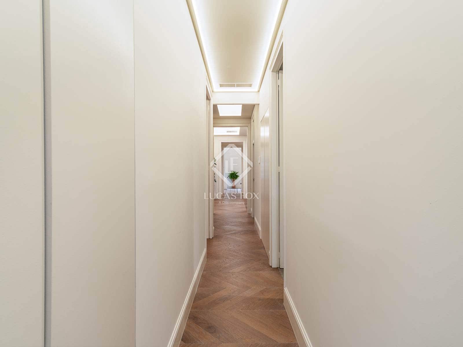 3 slaapkamer Appartement te koop in Barcelona stad - € 1.450.000 (Ref: 9136156)