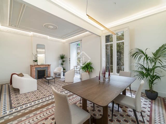 3 slaapkamer Appartement te koop in Barcelona stad - € 1.450.000 (Ref: 9136156)