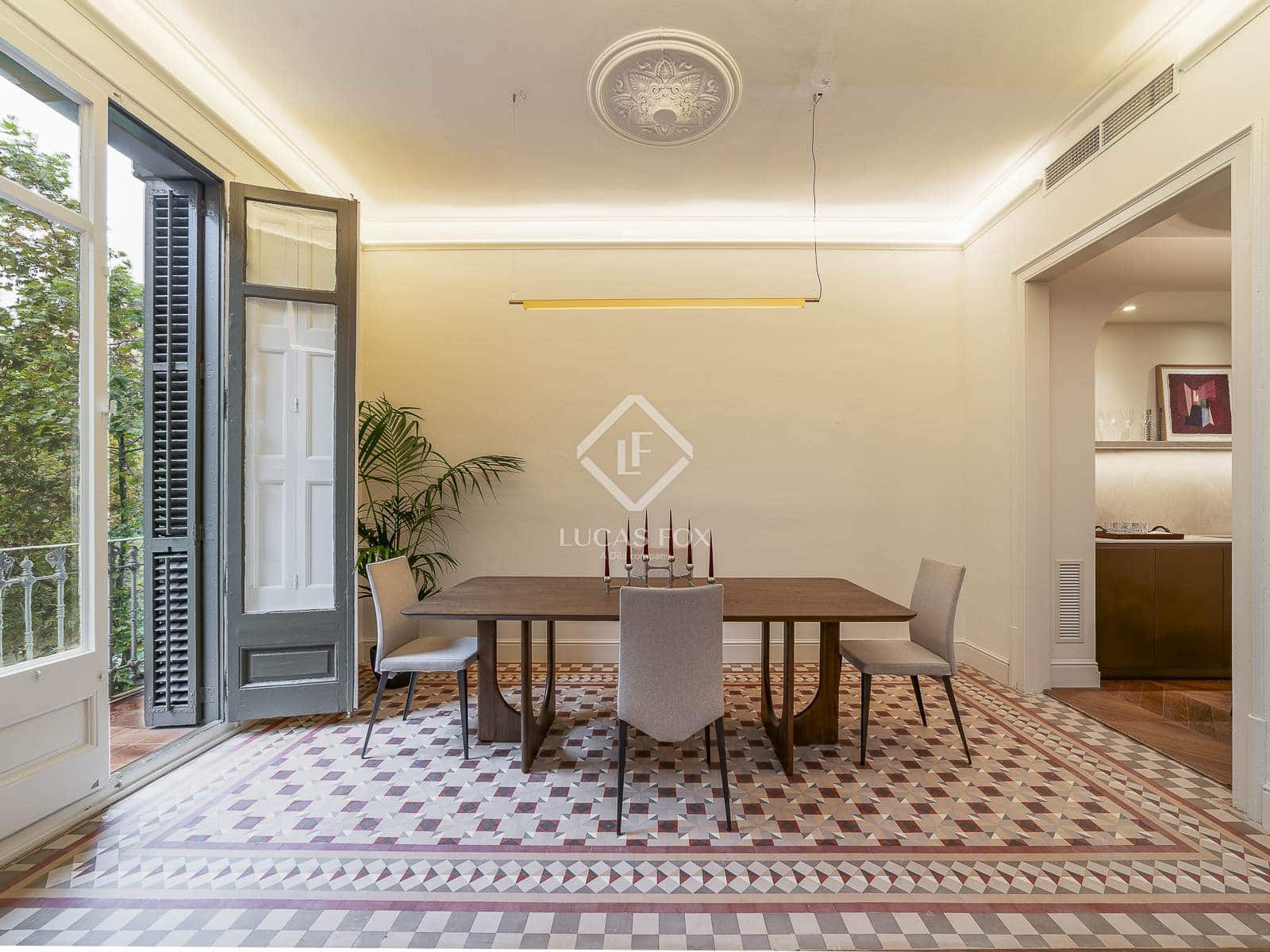 3 slaapkamer Appartement te koop in Barcelona stad - € 1.450.000 (Ref: 9136156)