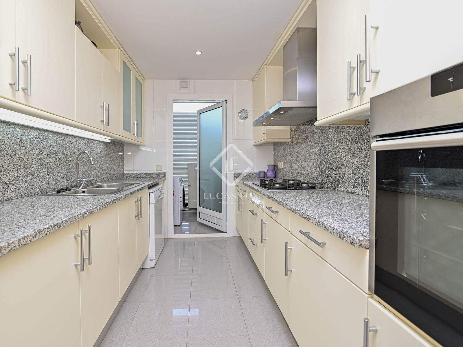 3 soveværelse Lejlighed til salg i Platja d'Aro med swimmingpool garage - € 595.000 (Ref: 9136160)