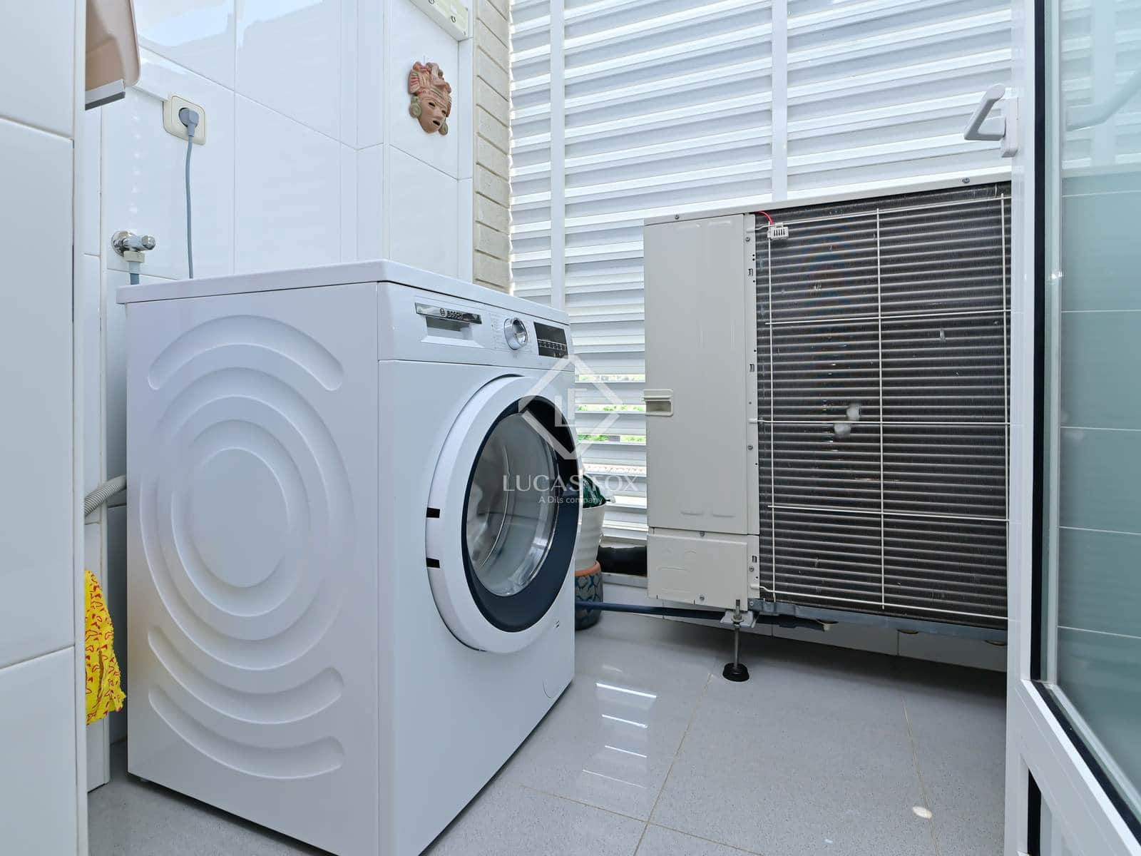 3 soveværelse Lejlighed til salg i Platja d'Aro med swimmingpool garage - € 595.000 (Ref: 9136160)