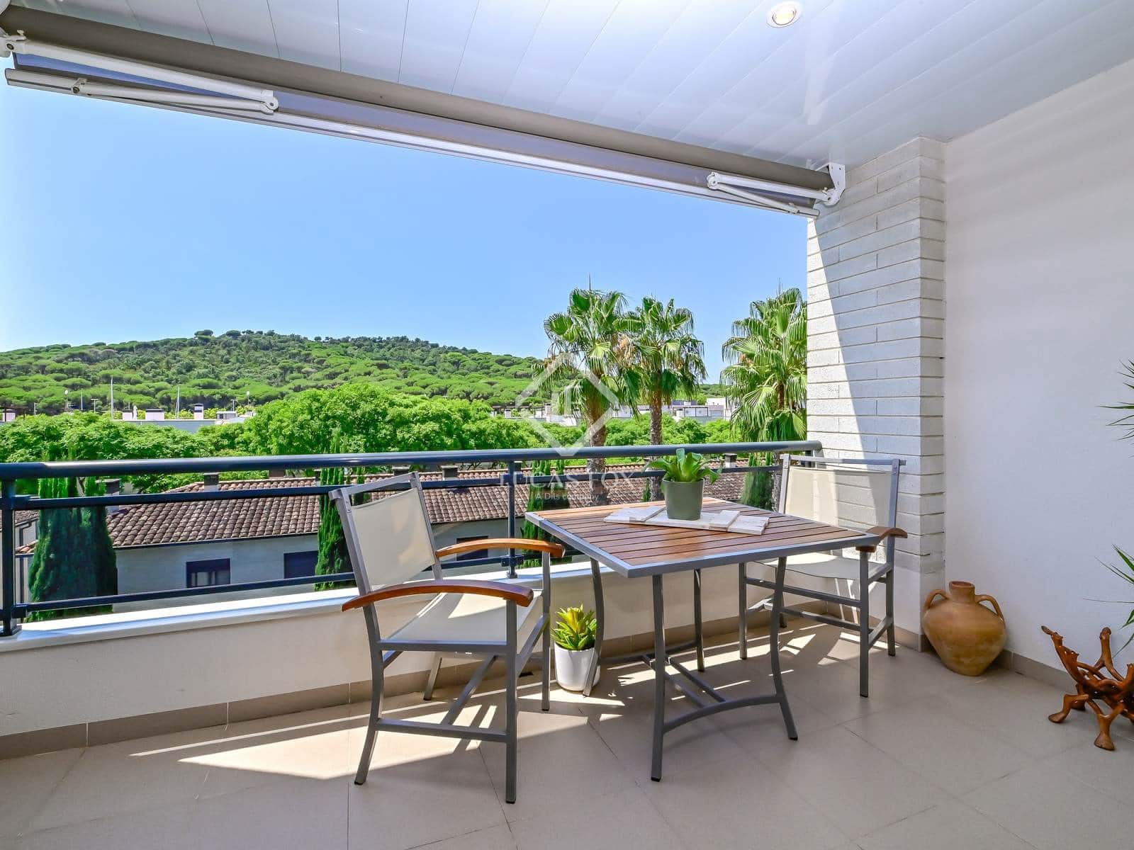 3 soveværelse Lejlighed til salg i Platja d'Aro med swimmingpool garage - € 595.000 (Ref: 9136160)