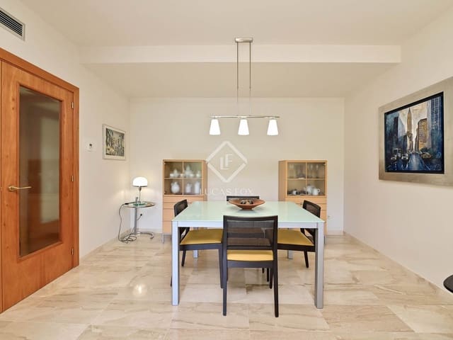 3 soveværelse Lejlighed til salg i Platja d'Aro, Castell-Platja d'Aro med swimmingpool garage - € 595.000 (Ref: 9136160)