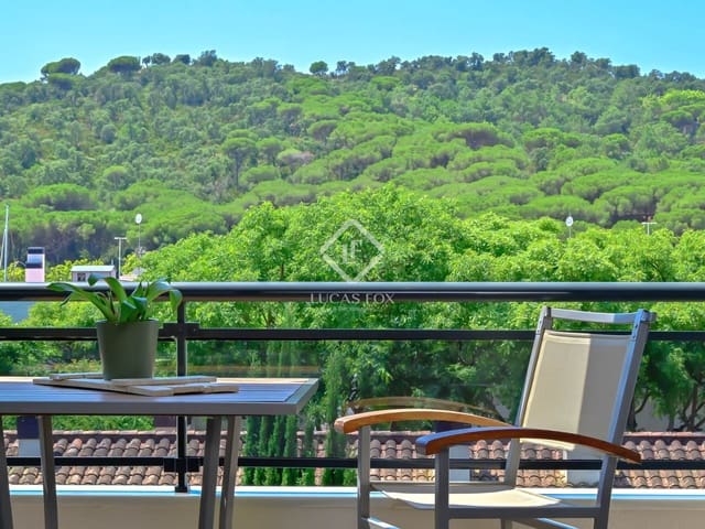 3 soveværelse Lejlighed til salg i Platja d'Aro, Castell-Platja d'Aro med swimmingpool garage - € 595.000 (Ref: 9136160)