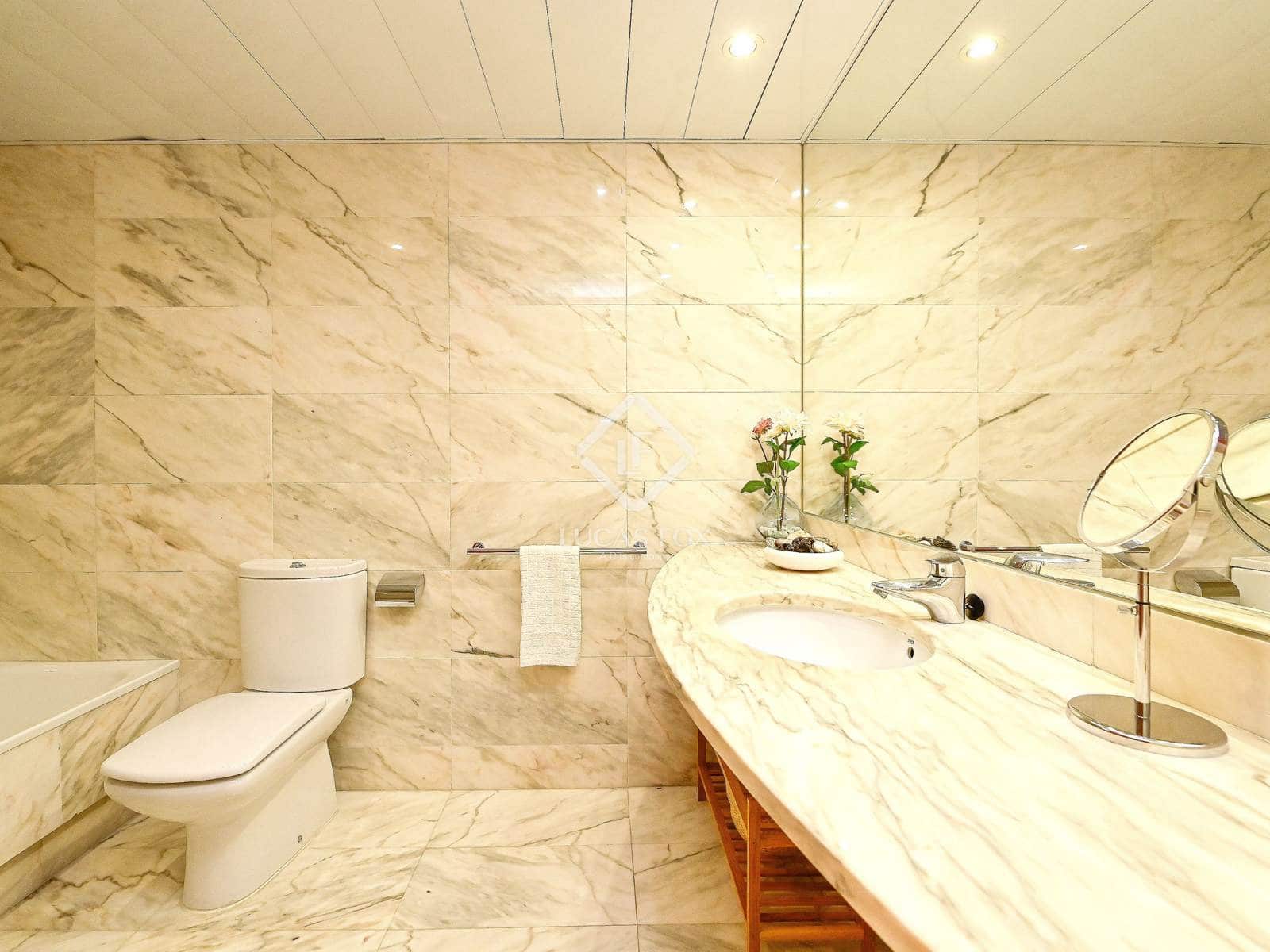 3 soveværelse Lejlighed til salg i Platja d'Aro med swimmingpool garage - € 595.000 (Ref: 9136160)