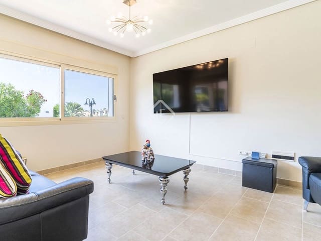 4 bedroom Villa for sale in Calpe / Calp with pool garage - € 899,500 (Ref: 9136384)