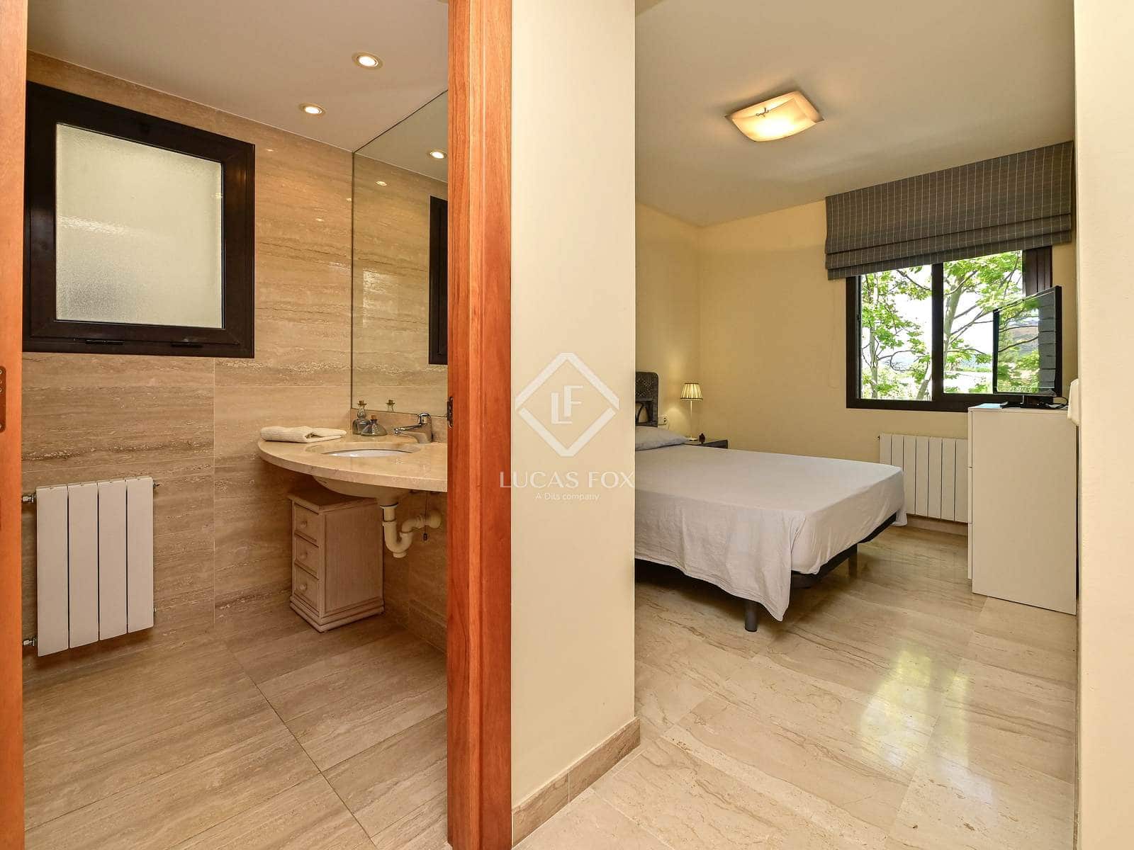 3 camera da letto Appartamento da affittare in Platja d'Aro con piscina garage - 6.500 € (Rif: 9136386)