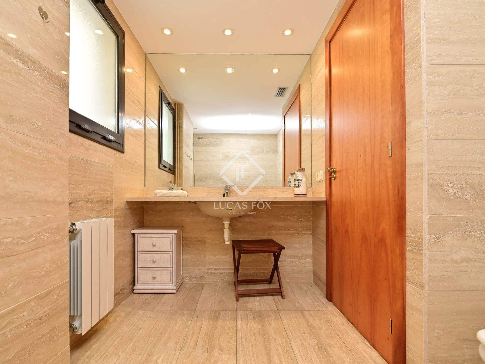 3 camera da letto Appartamento da affittare in Platja d'Aro con piscina garage - 6.500 € (Rif: 9136386)