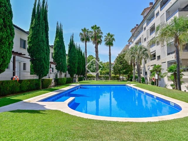 3 bedroom Apartment for rent in Platja d'Aro, Castell-Platja d'Aro with pool garage - € 6,500 (Ref: 9136386)