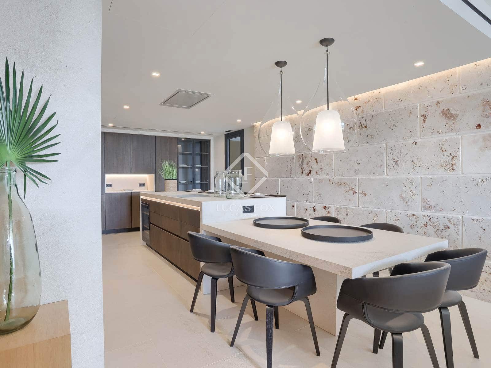 4 slaapkamer Appartement te koop in Santa Ponsa met zwembad garage - € 2.850.000 (Ref: 9137463)