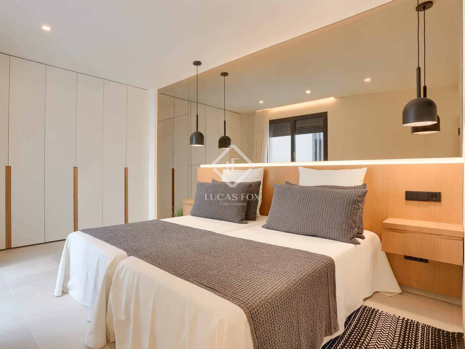 4 sypialnia Apartament na sprzedaż w Santa Ponsa z basenem garażem - 2 820 000 € (Ref: 9138228)