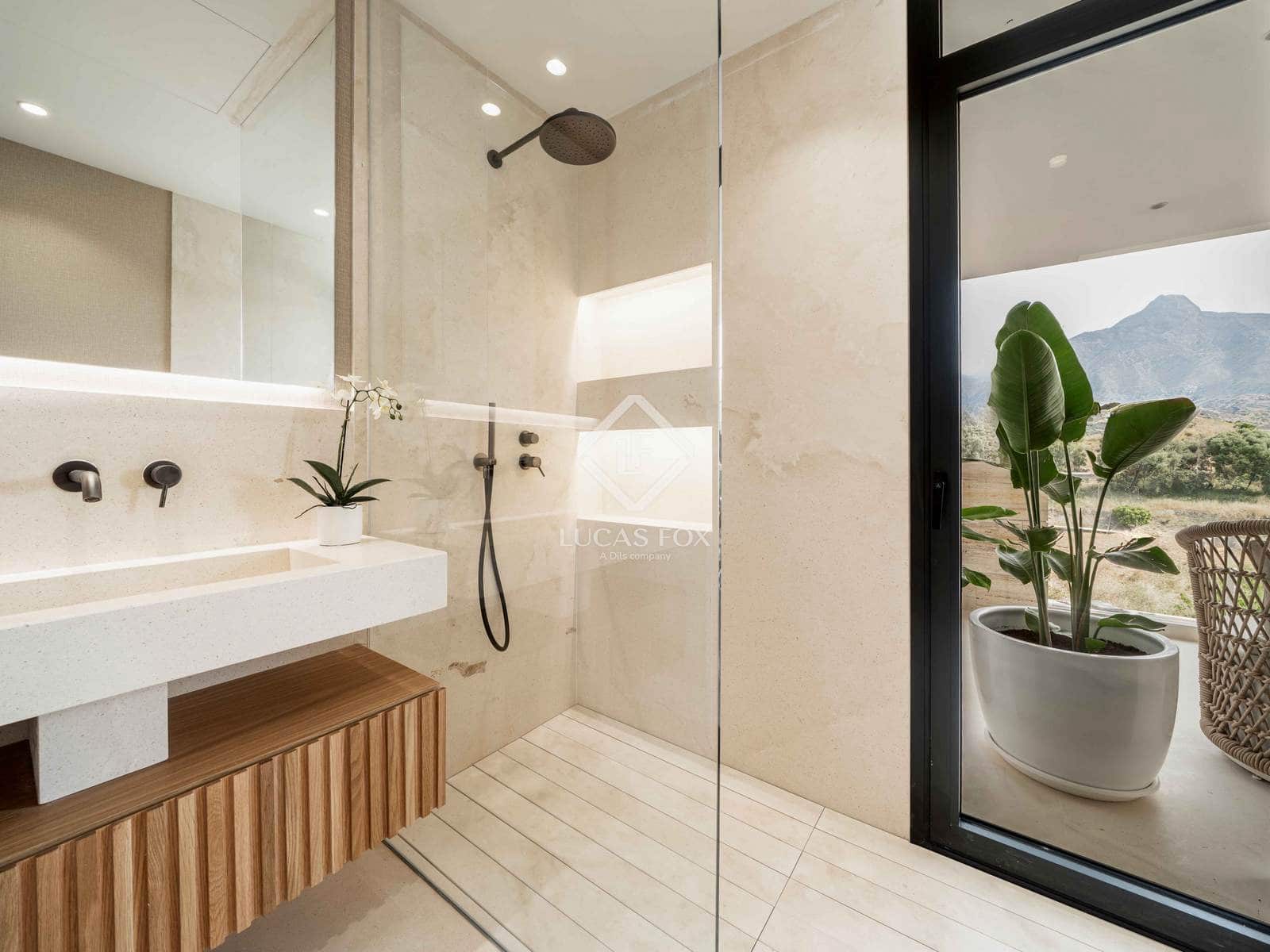 2 Zimmer Apartment zu verkaufen in Nueva Andalucia mit Pool Garage - 1.058.643 € (Ref: 9138460)