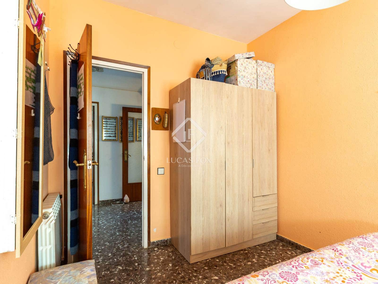 3 soverom Villa til salgs i Sant Just Desvern - € 850 000 (Ref: 9138461)