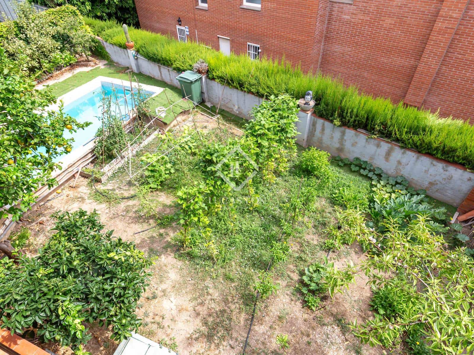 3 soverom Villa til salgs i Sant Just Desvern - € 850 000 (Ref: 9138461)