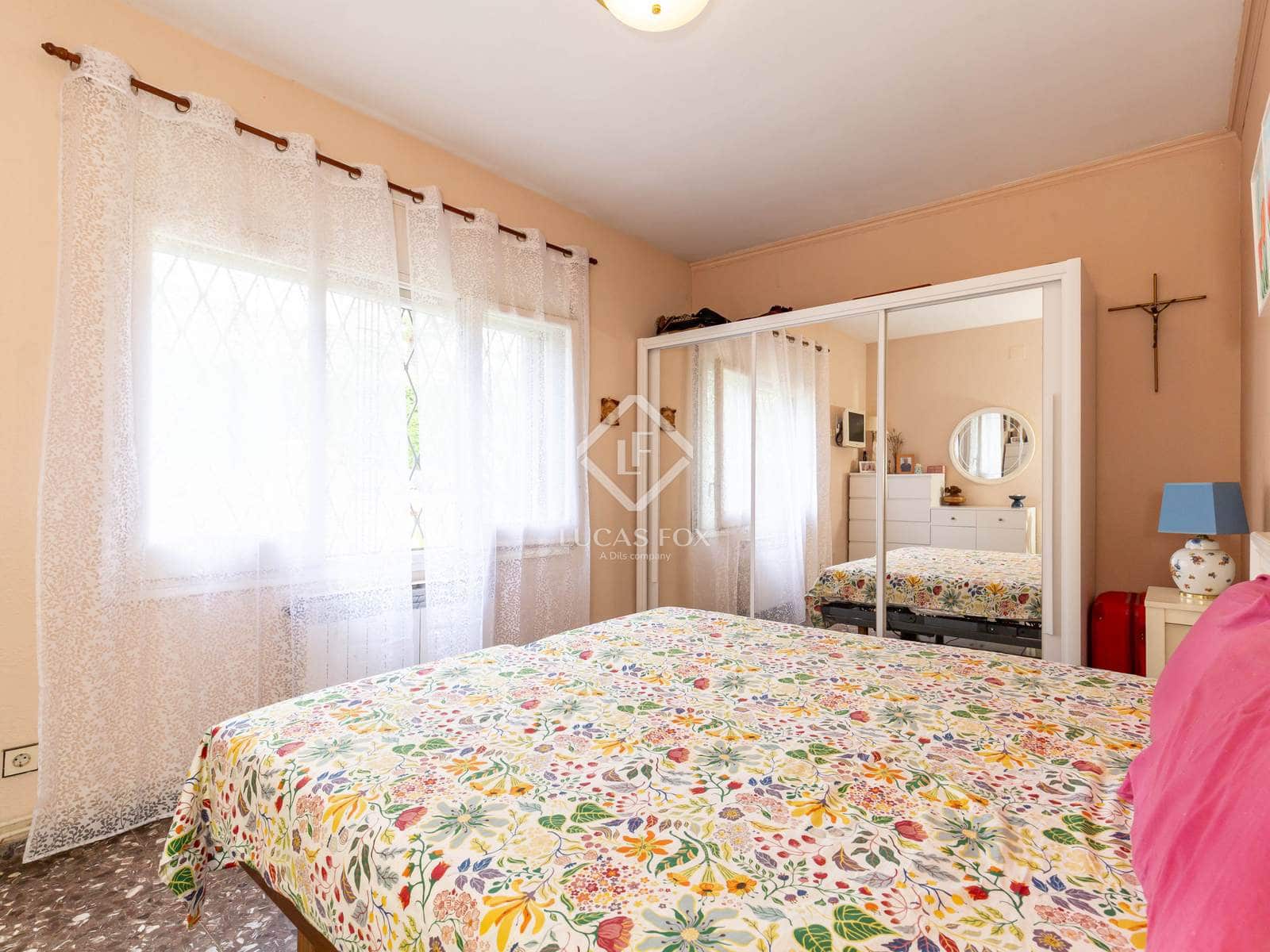 3 soverom Villa til salgs i Sant Just Desvern - € 850 000 (Ref: 9138461)