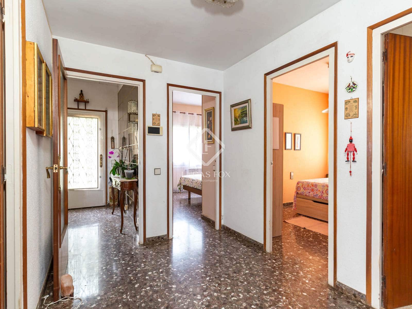 3 soverom Villa til salgs i Sant Just Desvern - € 850 000 (Ref: 9138461)