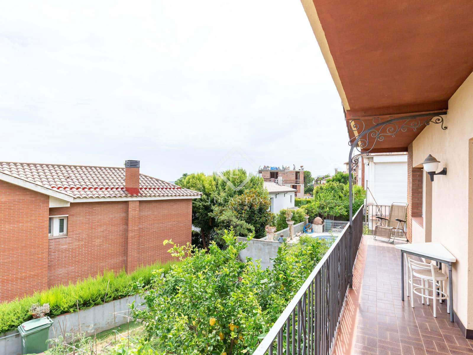 3 soverom Villa til salgs i Sant Just Desvern - € 850 000 (Ref: 9138461)