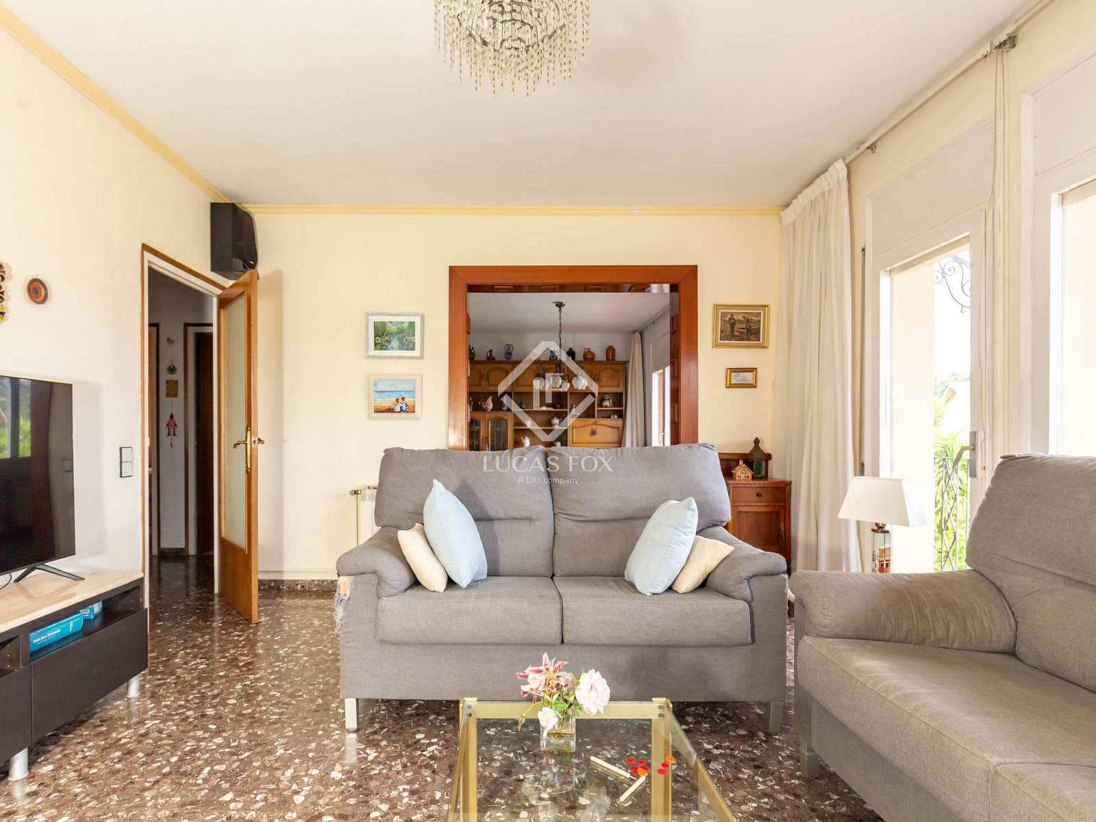 3 soverom Villa til salgs i Sant Just Desvern - € 850 000 (Ref: 9138461)