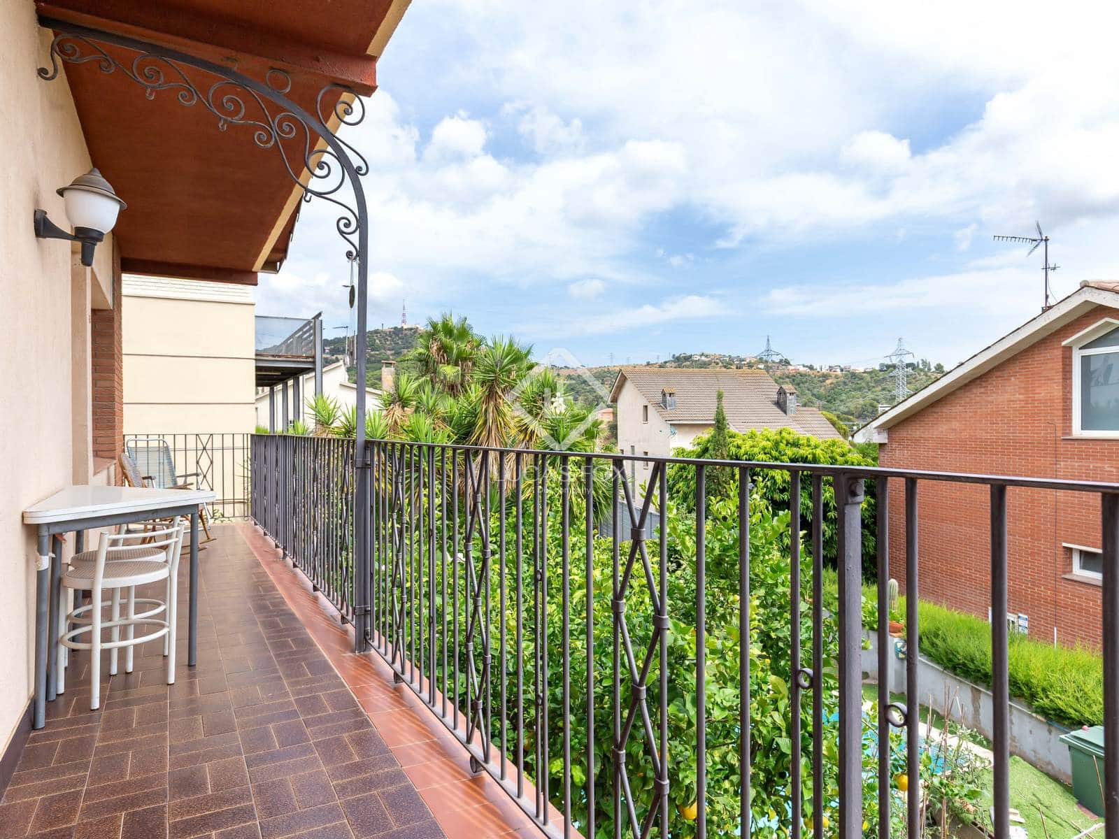 3 soverom Villa til salgs i Sant Just Desvern - € 850 000 (Ref: 9138461)