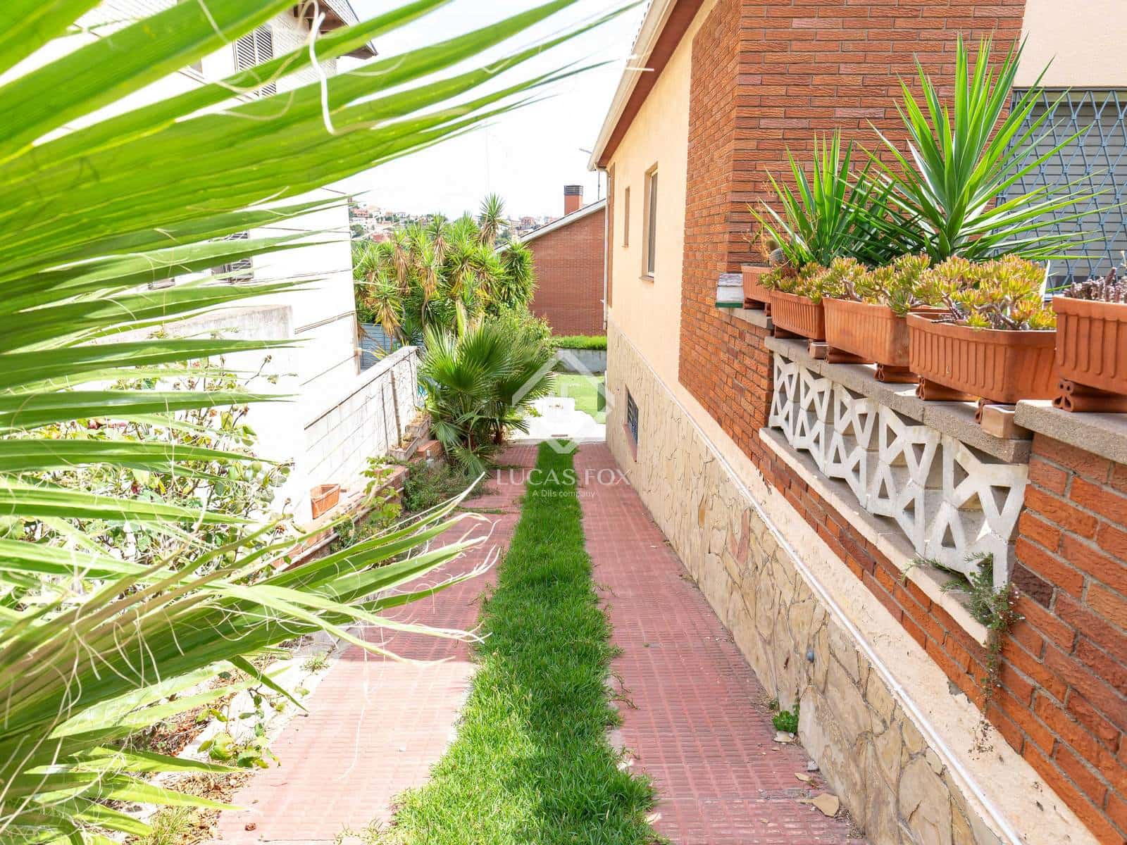 3 soverom Villa til salgs i Sant Just Desvern - € 850 000 (Ref: 9138461)