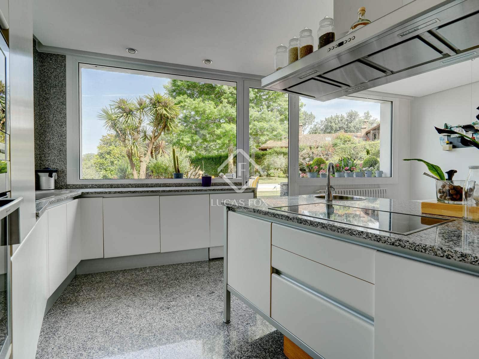 5 soveværelse Villa til salg i Irun med swimmingpool garage - € 1.590.000 (Ref: 9138462)