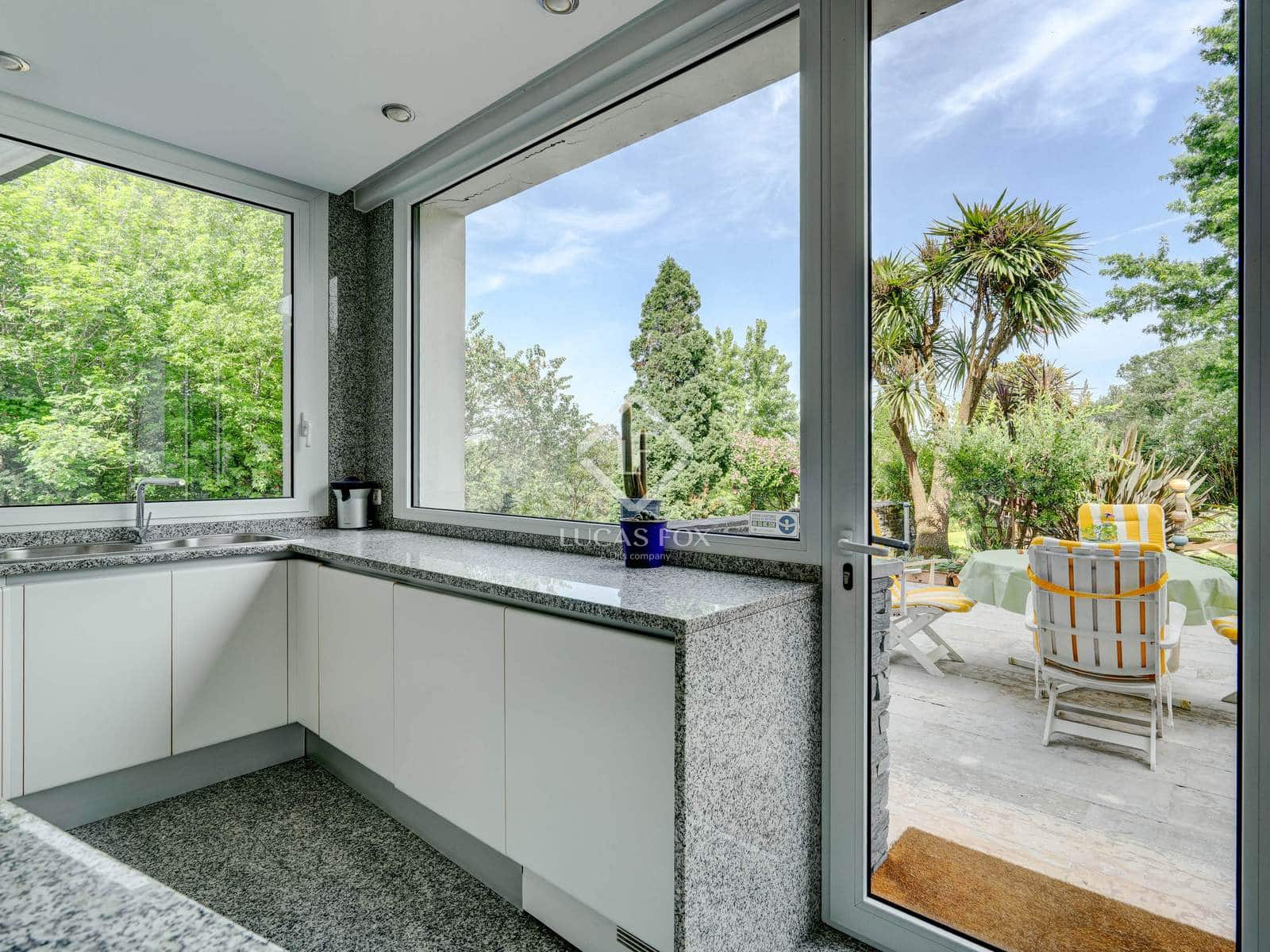 5 soveværelse Villa til salg i Irun med swimmingpool garage - € 1.590.000 (Ref: 9138462)