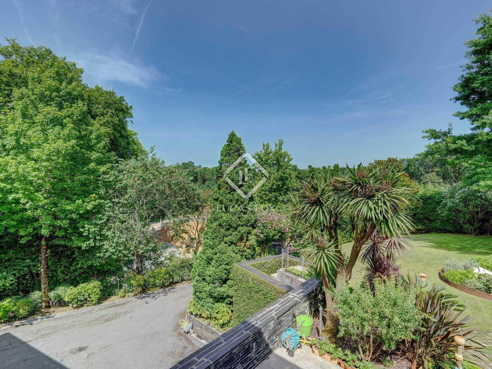 5 soveværelse Villa til salg i Irun med swimmingpool garage - € 1.590.000 (Ref: 9138462)