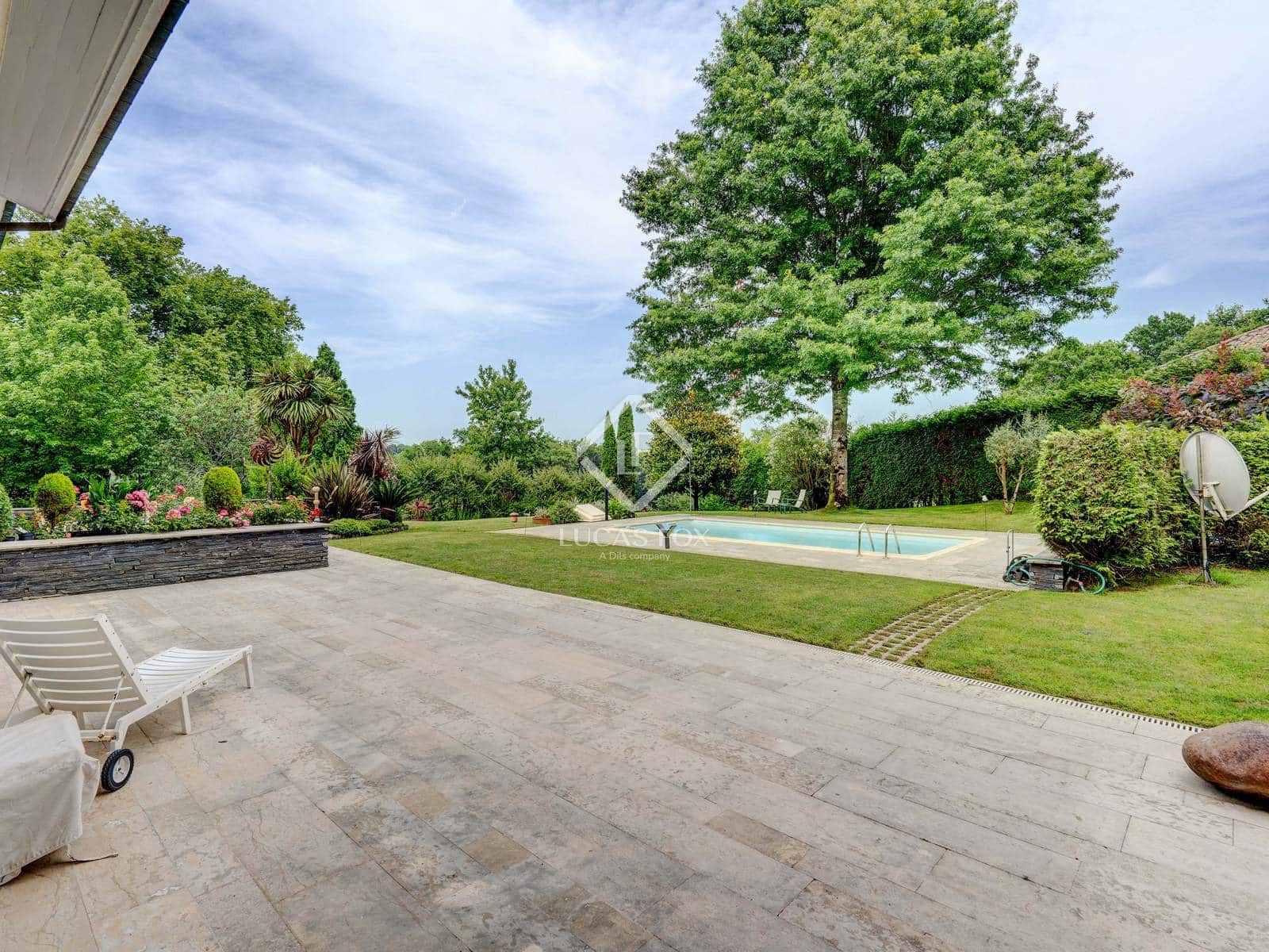 5 soveværelse Villa til salg i Irun med swimmingpool garage - € 1.590.000 (Ref: 9138462)