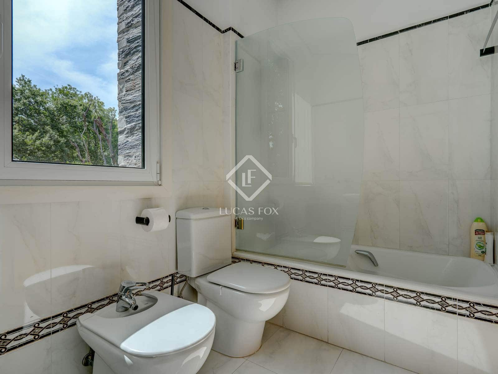 5 soveværelse Villa til salg i Irun med swimmingpool garage - € 1.590.000 (Ref: 9138462)