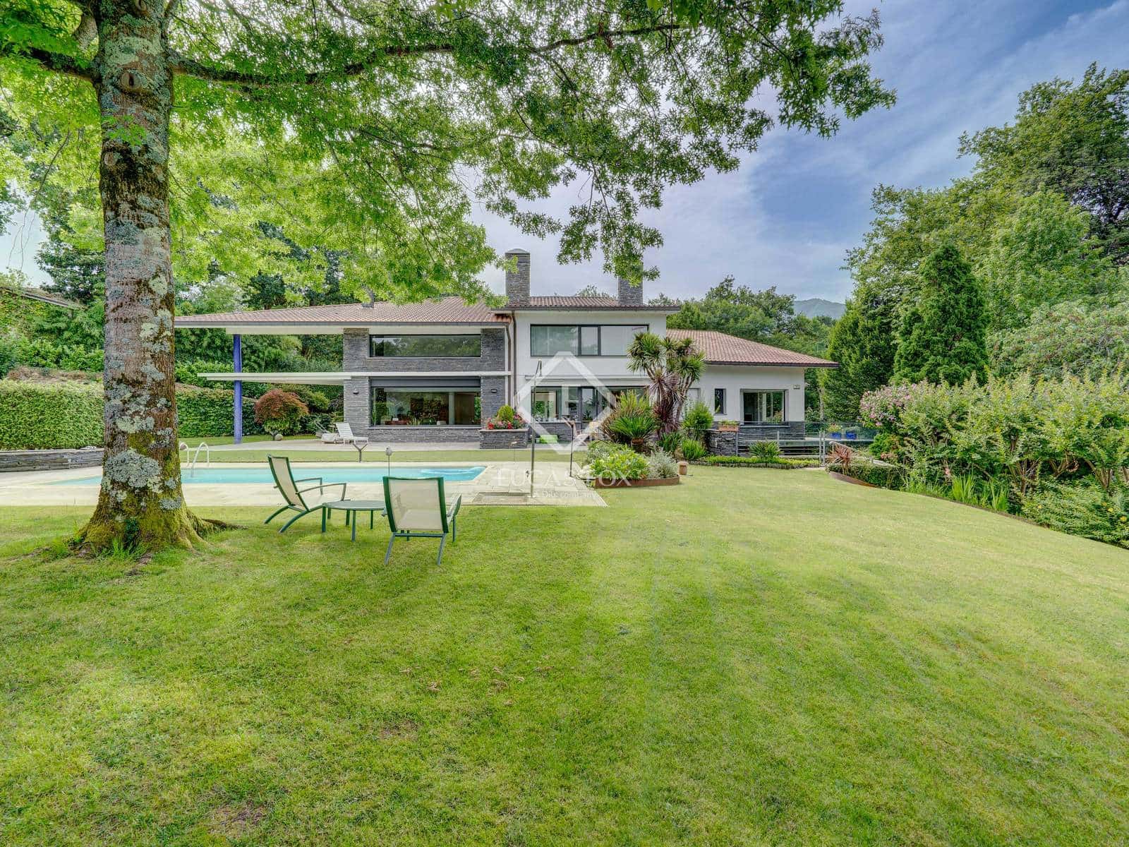 5 soveværelse Villa til salg i Irun med swimmingpool garage - € 1.590.000 (Ref: 9138462)