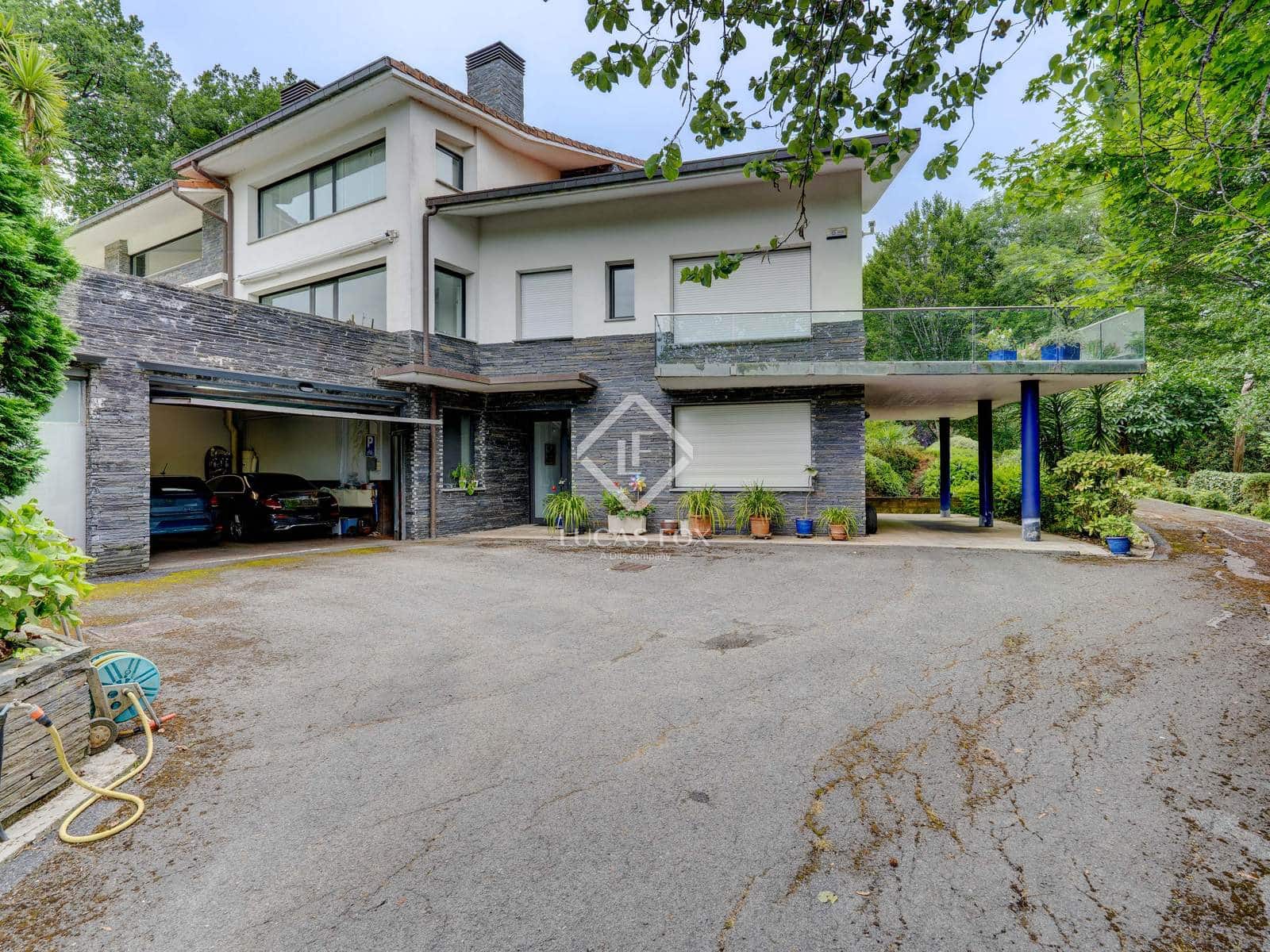 5 soveværelse Villa til salg i Irun med swimmingpool garage - € 1.590.000 (Ref: 9138462)