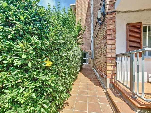 2 quarto Apartamento para venda em Vilanova i la Geltrú - 230 000 € (Ref: 9138463)