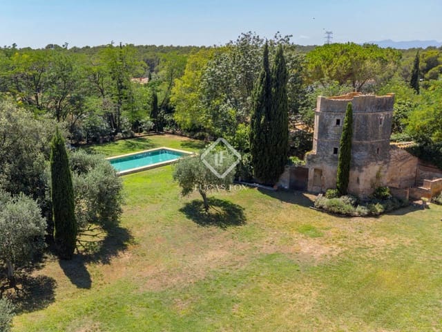 6 bedroom Finca/Country House for sale in Garrigàs with pool garage - € 1,790,000 (Ref: 9138559)