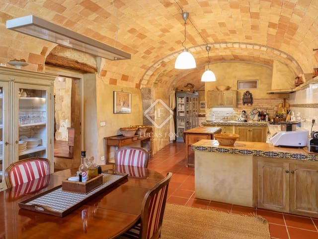 6 bedroom Finca/Country House for sale in Garrigàs with pool garage - € 1,790,000 (Ref: 9138559)