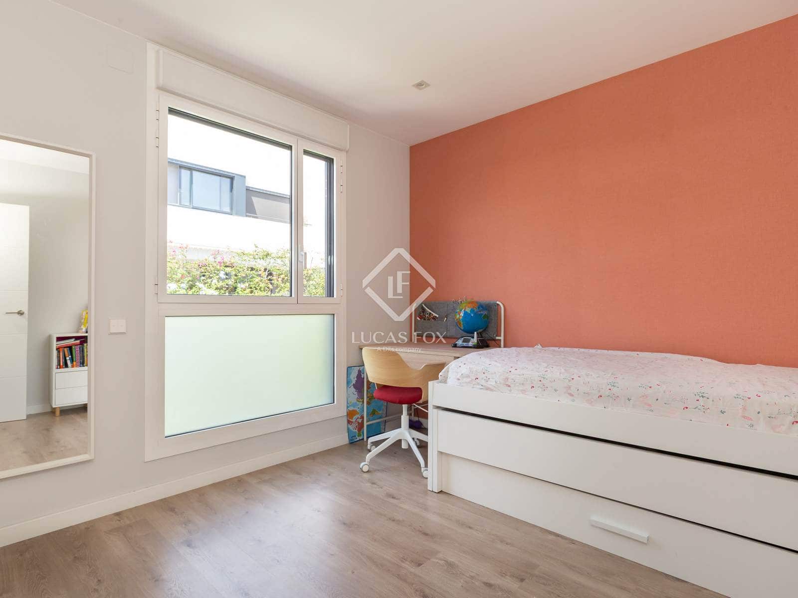 5 slaapkamer Villa te huur in Esplugues de Llobregat met zwembad garage - € 8.000 (Ref: 9138560)
