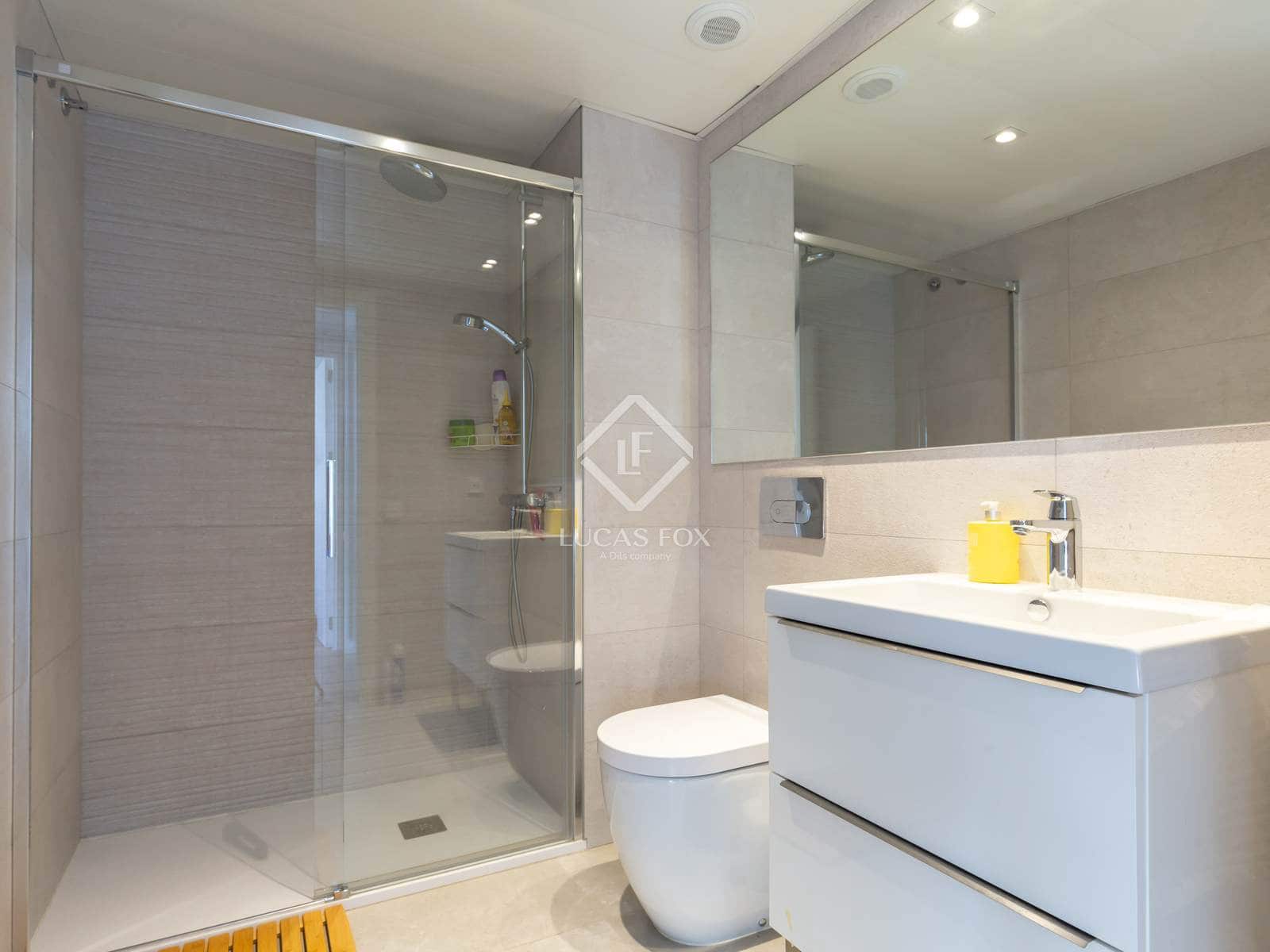 5 slaapkamer Villa te huur in Esplugues de Llobregat met zwembad garage - € 8.000 (Ref: 9138560)