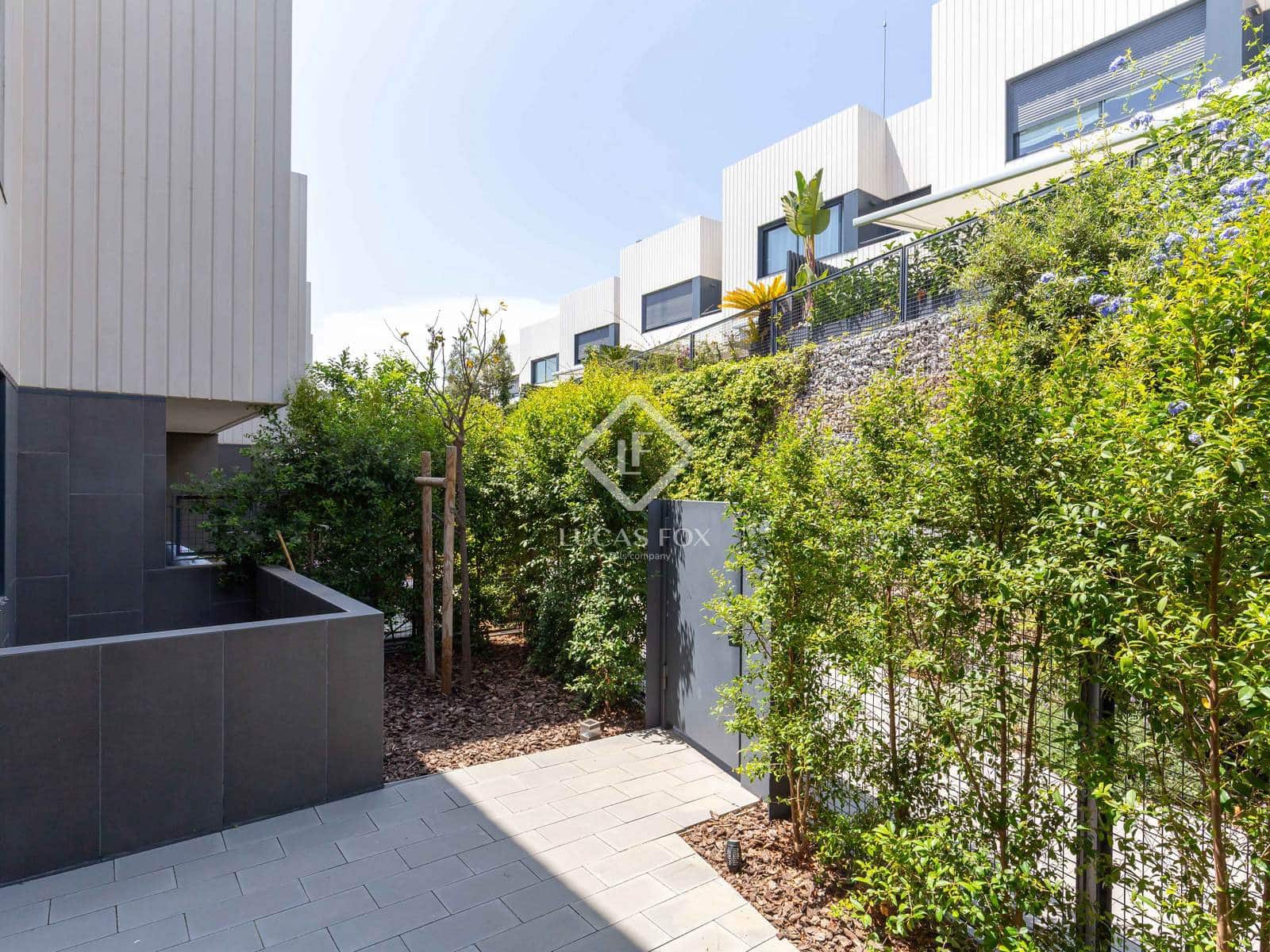 5 slaapkamer Villa te huur in Esplugues de Llobregat met zwembad garage - € 8.000 (Ref: 9138560)