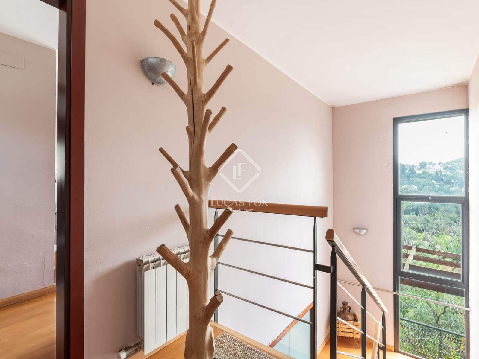 4 soveværelse Villa til salg i Sant Cugat del Valles med garage - € 795.000 (Ref: 9138561)