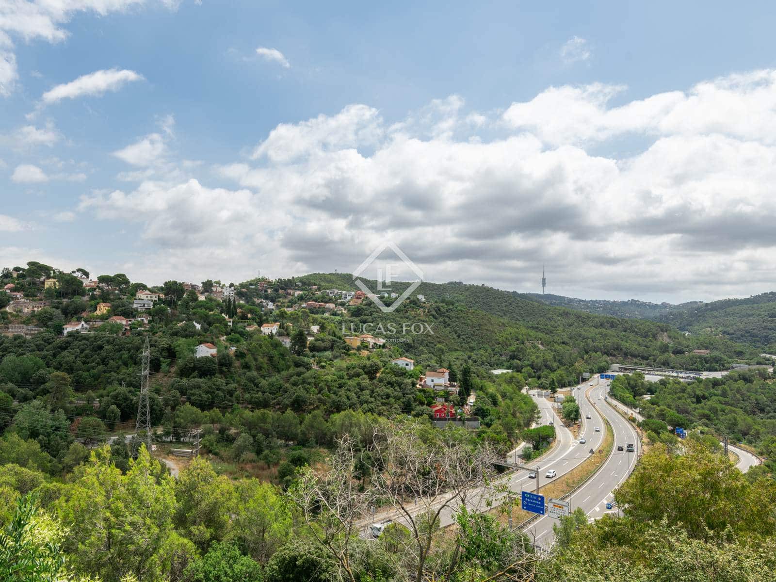 4 soveværelse Villa til salg i Sant Cugat del Valles med garage - € 795.000 (Ref: 9138561)