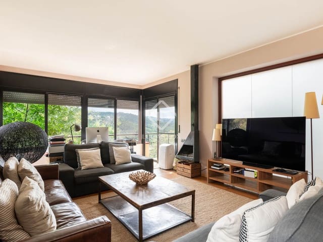 4 Zimmer Villa zu verkaufen in Sant Cugat del Vallès mit Garage - 795.000 € (Ref: 9138561)