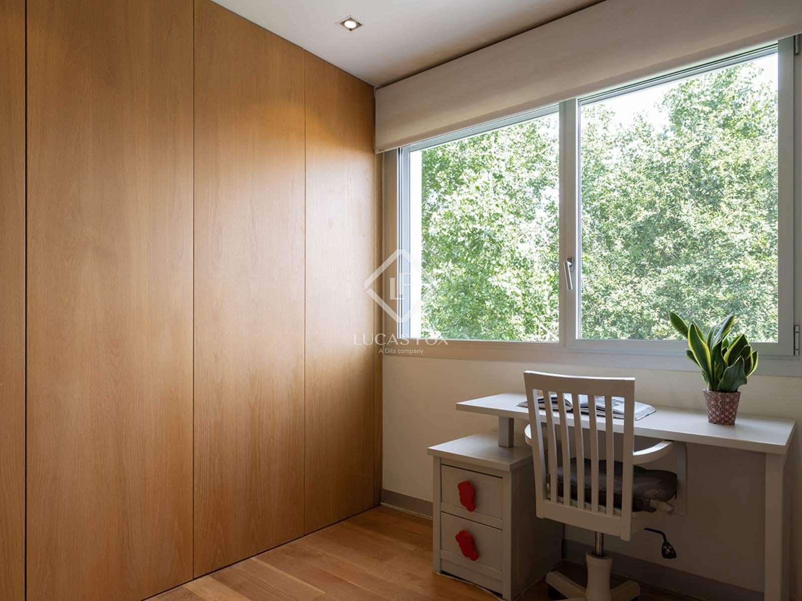 5 soverom Villa til leie i Vigo med svømmebasseng garasje - € 5 000 (Ref: 9142188)