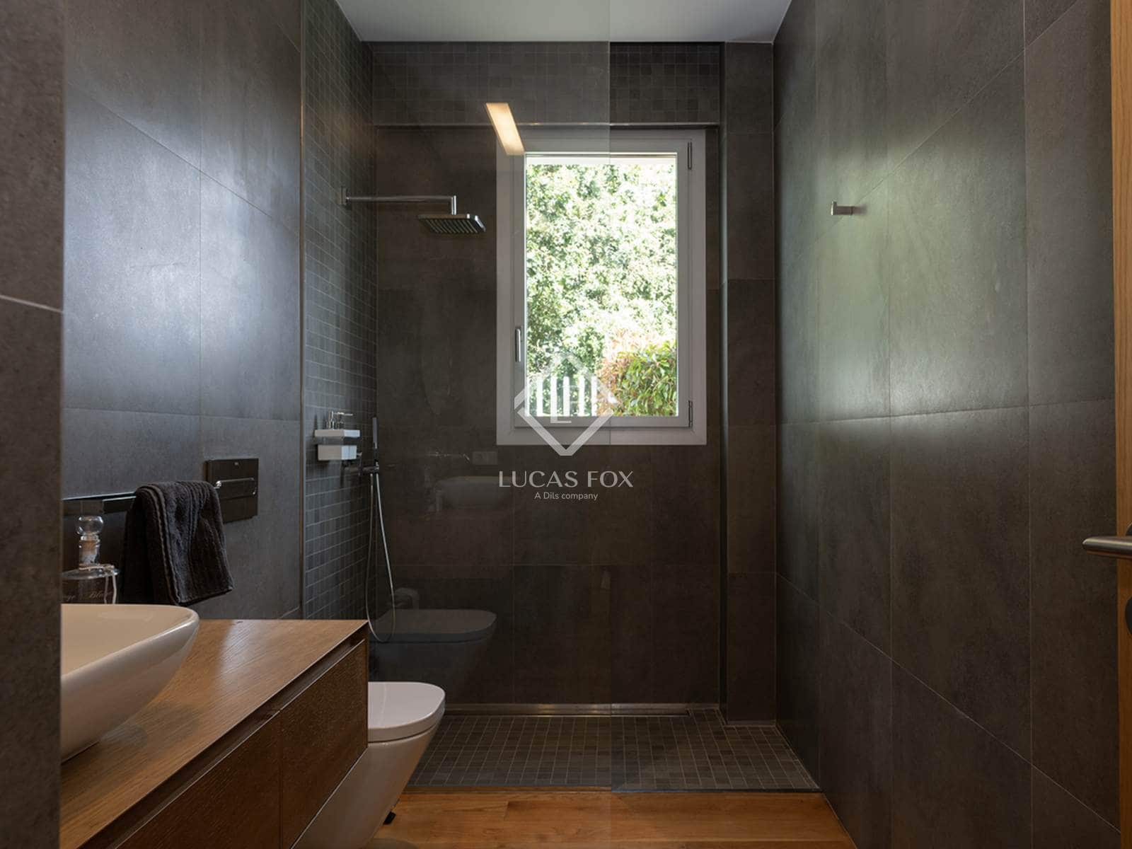 5 soverom Villa til leie i Vigo med svømmebasseng garasje - € 5 000 (Ref: 9142188)