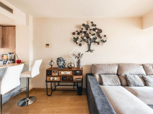 1 Zimmer Apartment zu verkaufen in San Jose / Sant Josep de Sa Talaia mit Pool Garage - 550.000 € (Ref: 9142365)