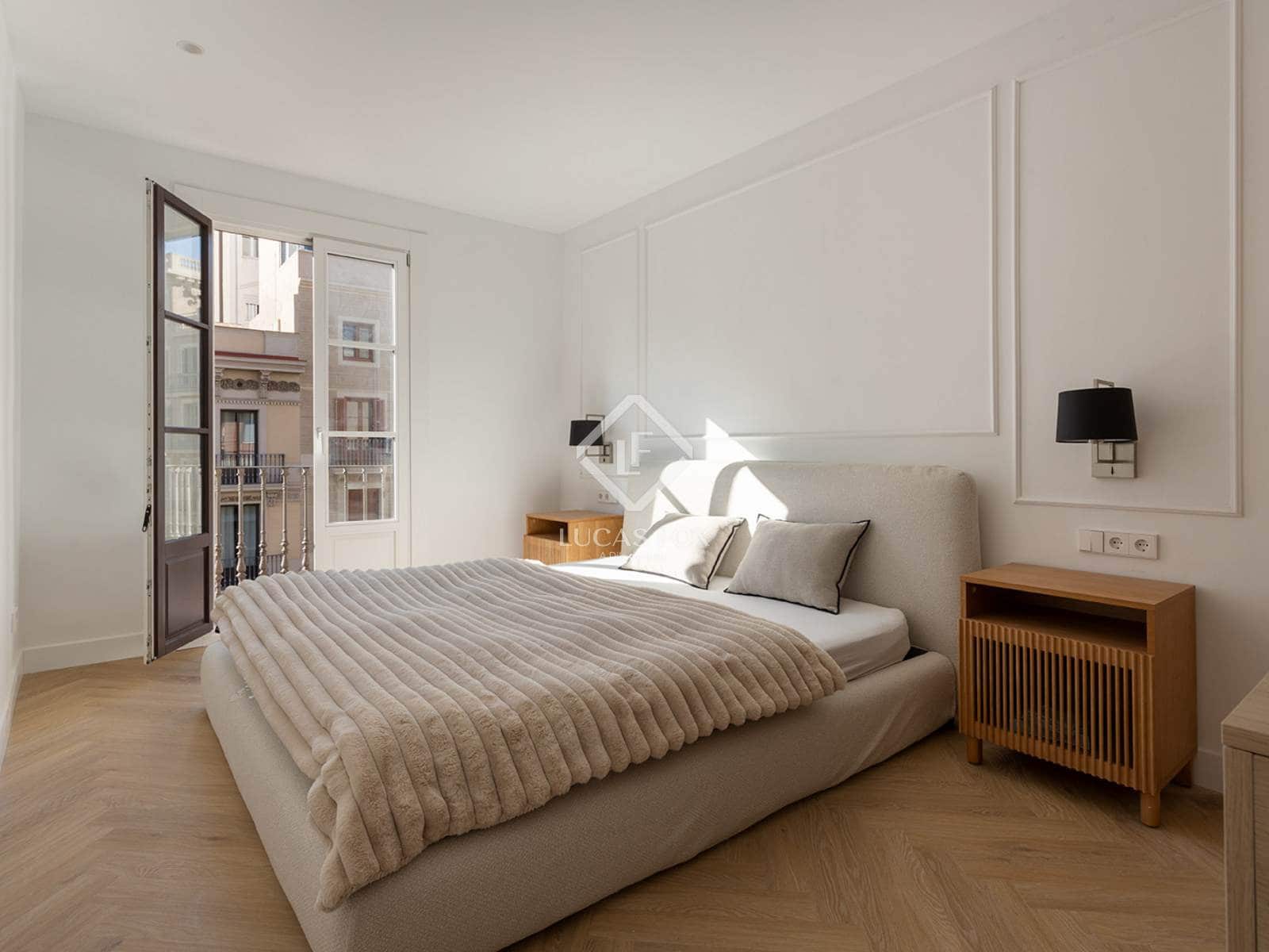 Apartamento de 3 habitaciones en Barcelona ciudad en venta - 1.450.000 € (Ref: 9142367)