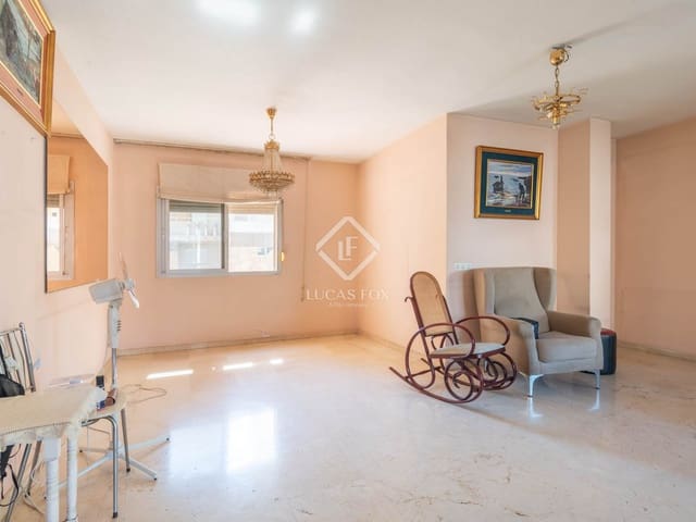 4 bedroom Penthouse for sale in La Malagueta, Málaga city with garage - € 1,495,000 (Ref: 9142451)