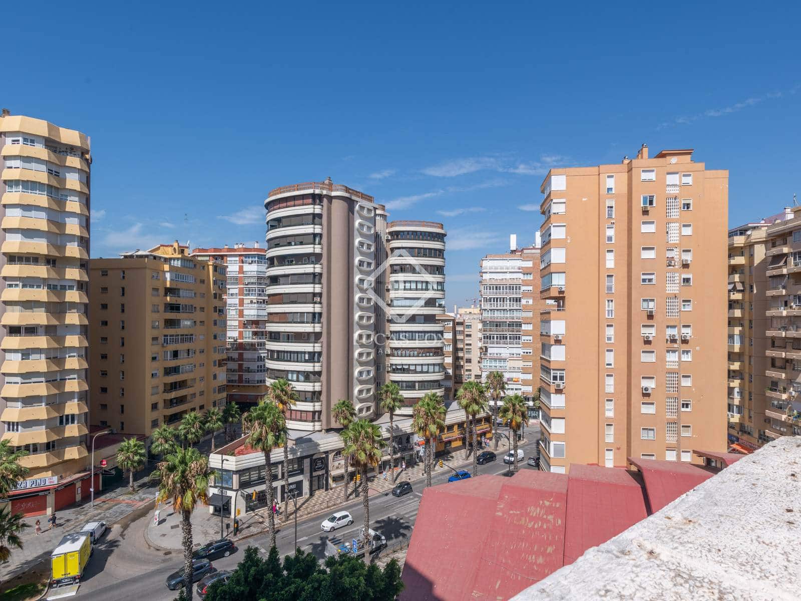 4 soveværelse Penthouse til salg i Malaga by med garage - € 1.495.000 (Ref: 9142451)